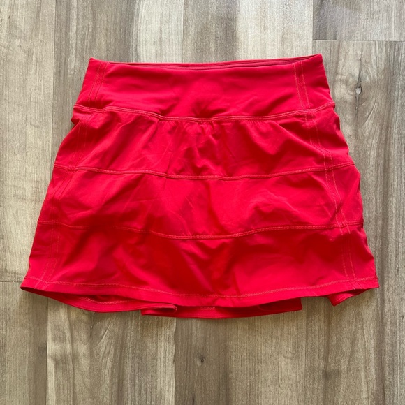 Lululemon Pace Rival Skirt in Dark Red Size 2 Long - Picture 1 of 8